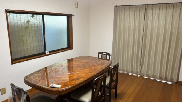 リビング アザミ